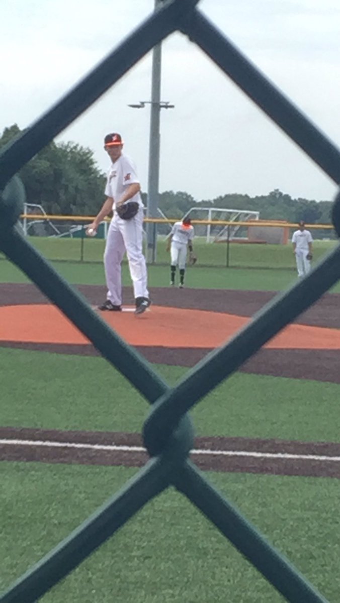 empirebaseball_'s tweet photo. Joseph Raleigh from East Ridge HS on the bump! #DynasteSummer https://t.co/KB8uhubzXs