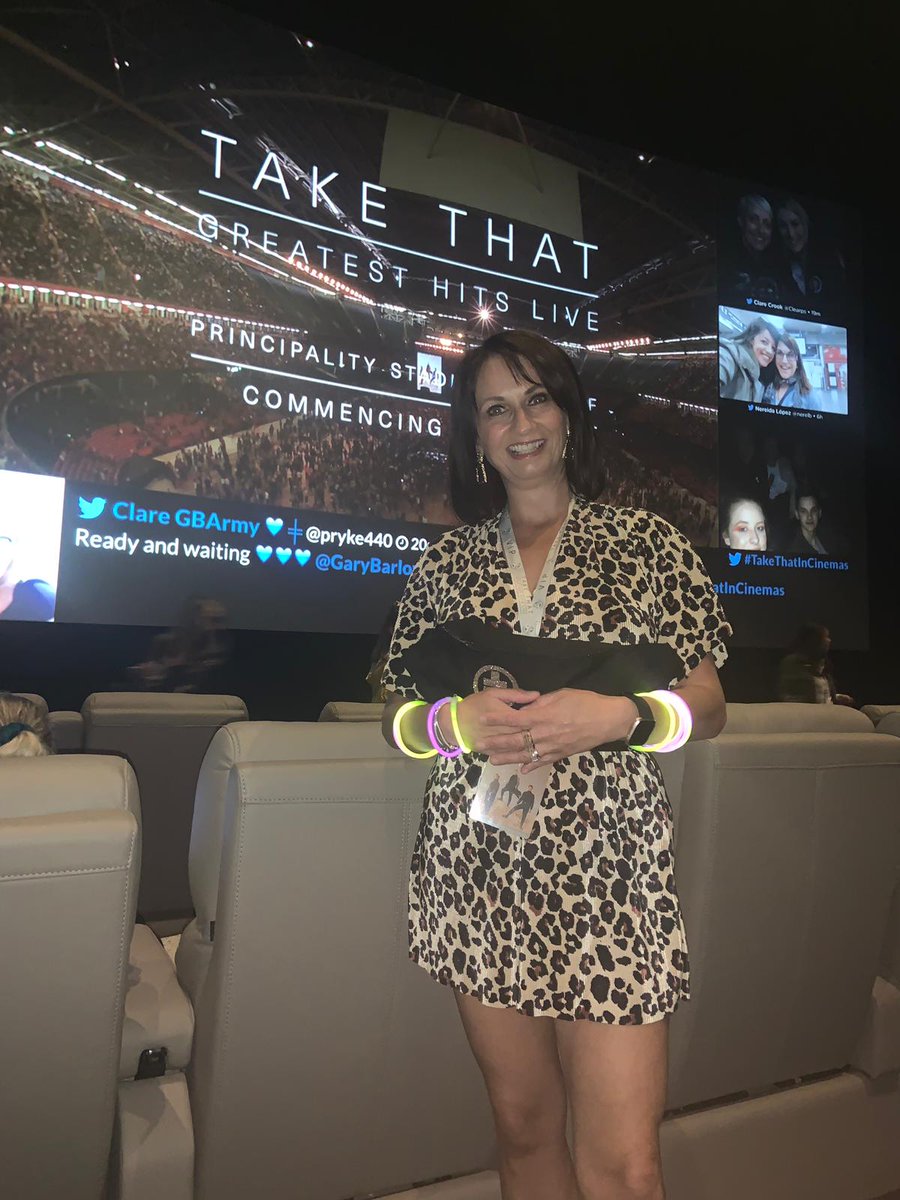 Lisaickle's tweet photo. My last concert on this amazing tour, in Bournemouth tonight,, 4 time is a charm, cannot wait to see my other husband do his thang with the boys #TakeThatInCinemas @GaryBarlow @HowardDonald @OfficialMarkO @takethat https://t.co/8vH5Y9jSRD