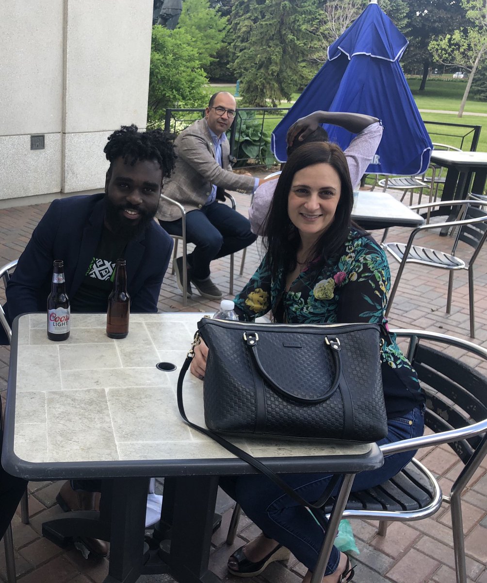 #OneTDMtl-Est #NetworkingBBQ <a href="/DrewWawin_TD/">Drew Wawin</a> <a href="/FrankRicciarde1/">Frank Ricciardelli</a> @masterfresh01