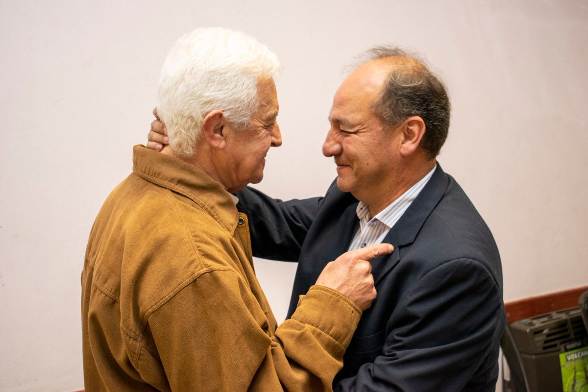 ricardo_villada's tweet image. Mi respeto y admiración a todas las organizaciones que día a día trabajan por la seguridad vial. Gracias Julio Ambrosio por tu visita, tu testimonio renueva nuestro compromiso por la seguridad vial de los salteños y reafirma el camino iniciado con nuestro Plan de Movilidad.