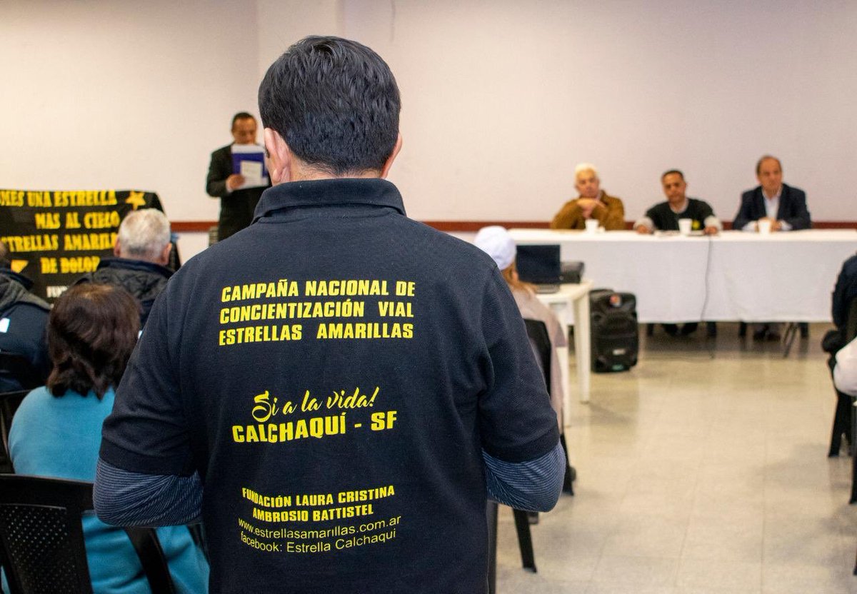 ricardo_villada's tweet image. Mi respeto y admiración a todas las organizaciones que día a día trabajan por la seguridad vial. Gracias Julio Ambrosio por tu visita, tu testimonio renueva nuestro compromiso por la seguridad vial de los salteños y reafirma el camino iniciado con nuestro Plan de Movilidad.