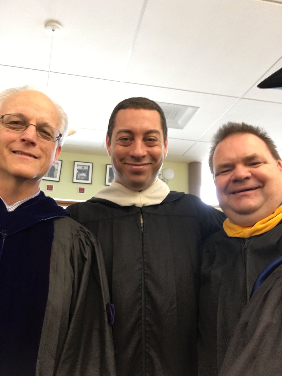 wakefieldschool's tweet photo. Selfie time! Thanks, Mrs. Bridgers, for getting us behind-the-scenes as the faculty and staff prepared for Commencement. https://t.co/4sXJ8s8Anl
