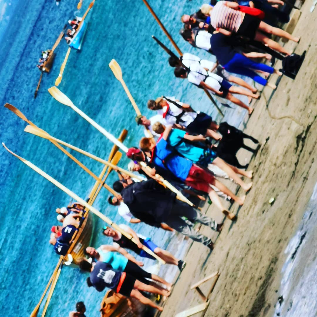JamesMustoe1's tweet photo. Grand time volunteering on the BBQ at the #Gorran #gig Regatta today #Cornwall https://t.co/DuTuz1SQF3