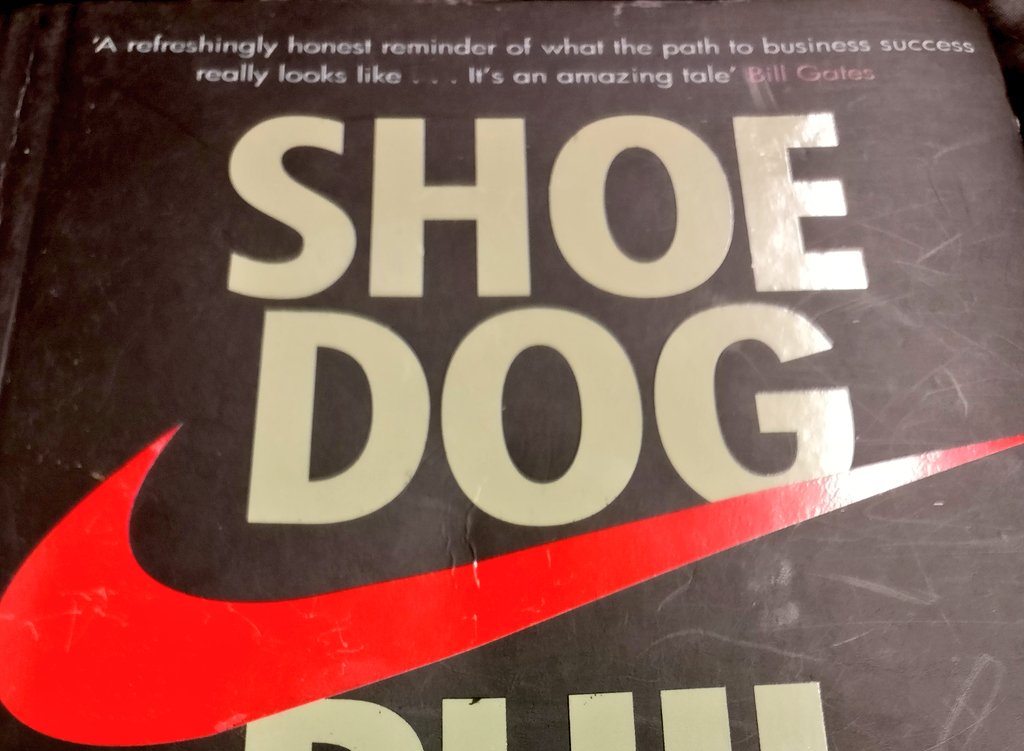 BarbSavvy's tweet photo. Memoir by #PhilKnight. @Nike #MeTime #NewRead https://t.co/in0jnqNB9P