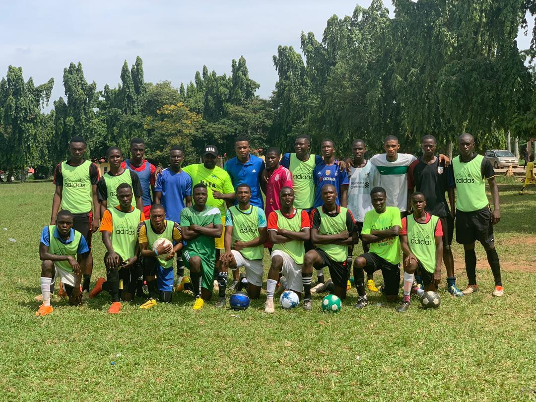 AlgonFc's tweet image. We're fast,furious and zealous!
@LFC @Arsenal @ManUtd @1874Community @MagsMadrid @FCBarcelona @SAHA_MensFC @afcjuventusu12s @Cristiano @WBA @WestHamUtd @CSMLondonFC @LondonRavensFC @EliteJunction @ELEGBETE1