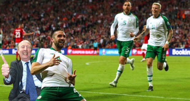 flagmanireland's tweet photo. Shane Ross got front row views of the match last night . #DenIre #COYBIG @KatieTaylor @shaneduffy https://t.co/HELZ9jiewZ