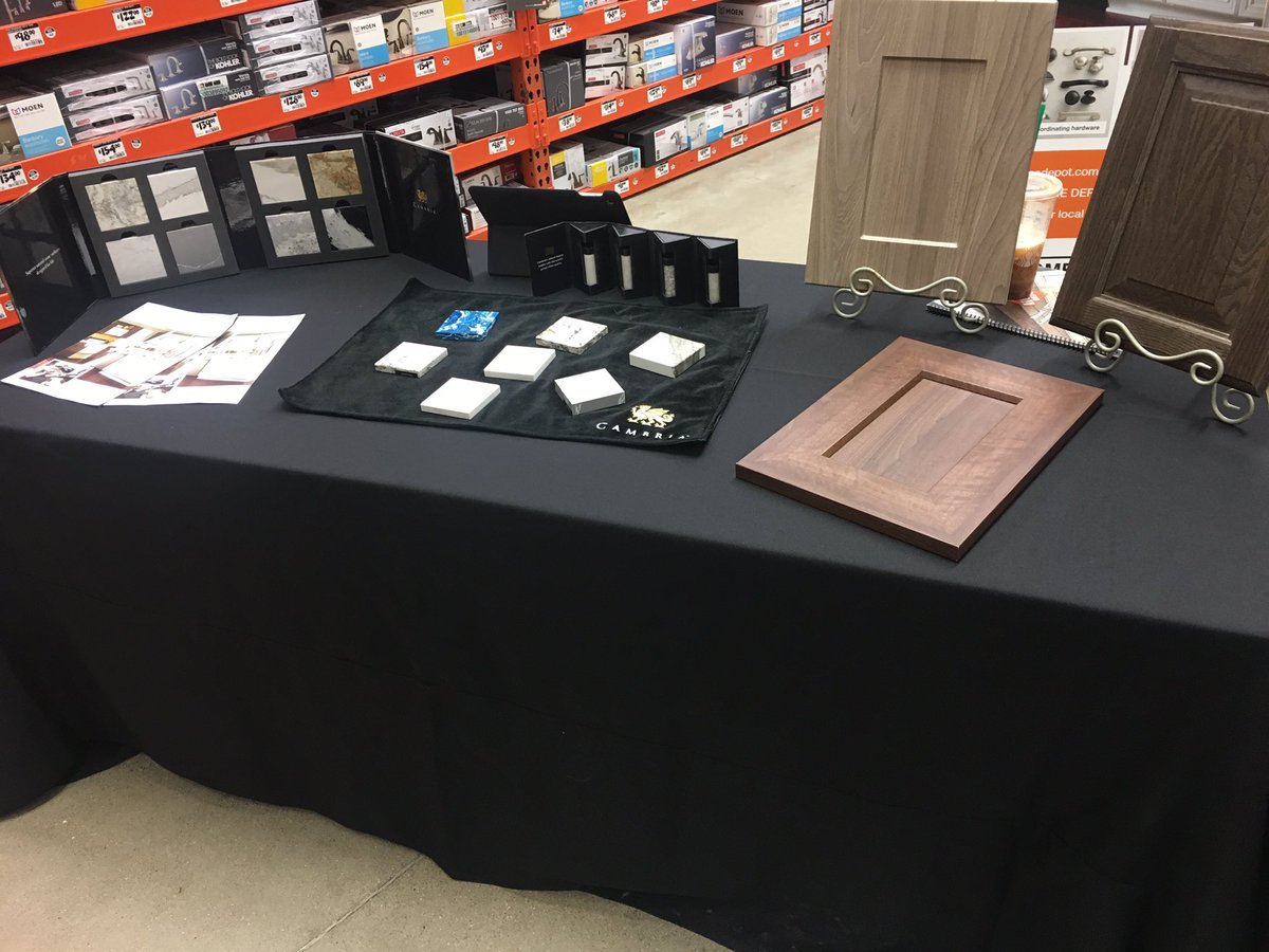 Let us give your kitchen a makeover! #NPdreamkitchen <a href="/HanzlikJoe/">Joe Hanzlik</a> <a href="/kstolie/">Kstolie</a> <a href="/CampSweenScott/">Scott Sweeney</a>