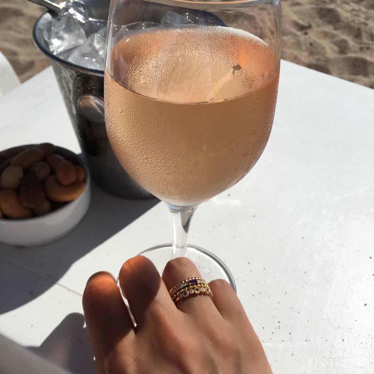 We’d be nuts not to celebrate #NationalRoseDay ✨💁🏻‍♀️ #ringstack @mystoryfinejewelry #roseday #winelover #snacksonthebeach #weekendvibes #yeswayrose