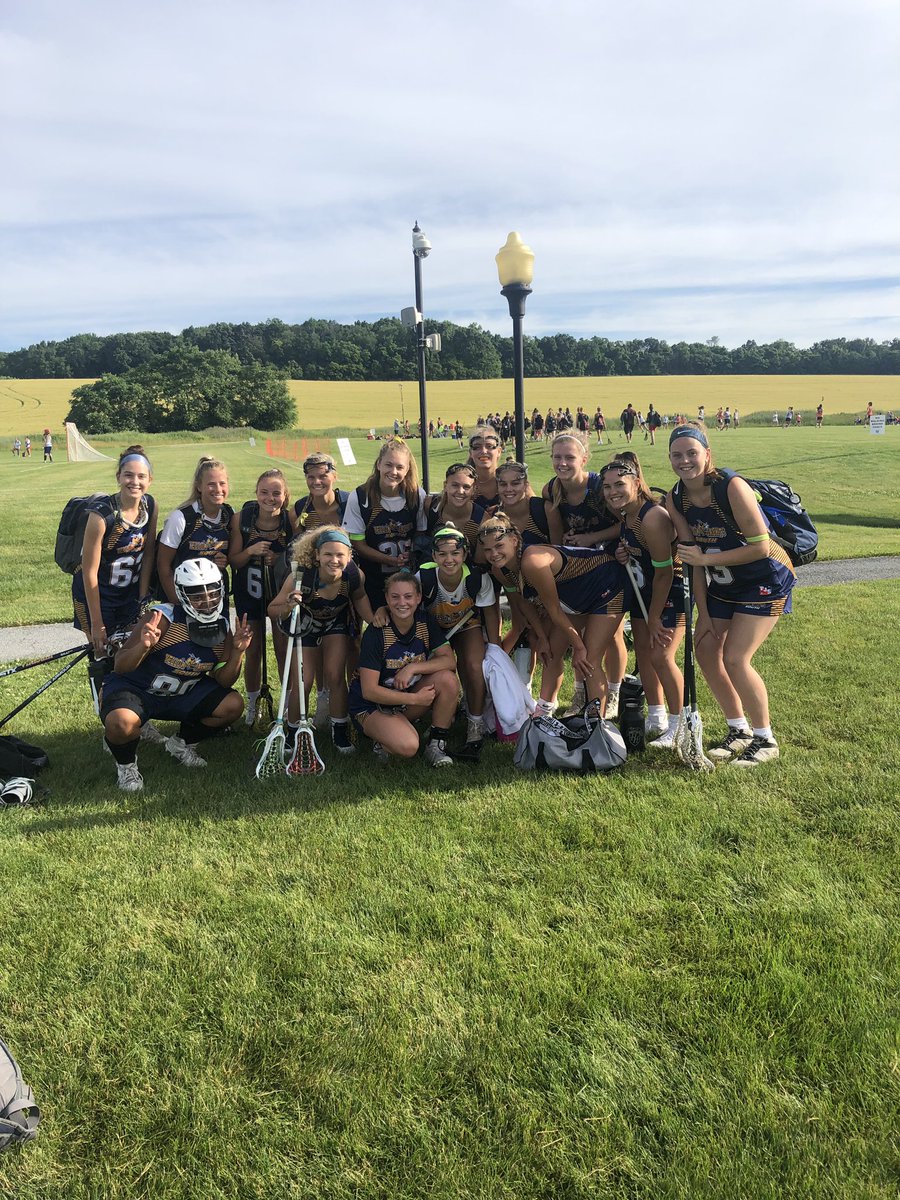 YJSouthlacrosse's tweet photo. Last first summer tournament for these YJS 2020 😪 #summergenesis2019 #YJS2020 #1-1 #sistersinsweat #yjnation https://t.co/dbB72HaTSR