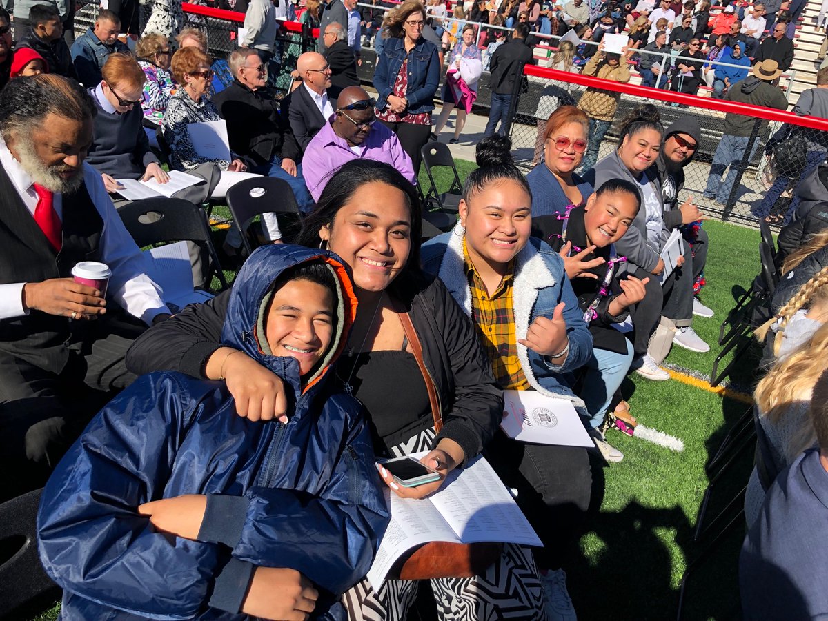 losaseve's tweet photo. Congrats Elisha Pa’aga! We love you 

#cwugrad https://t.co/80SyjTjP4K