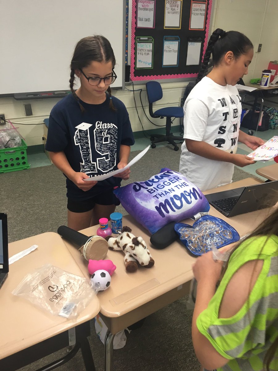 MissPesavento's tweet photo. This student researched ways to relieve stress. She educated other students on tools and strategies they can use when feeling stressed! #GeniusHour #WillardPride @MeganFSirois https://t.co/rS2p973m81