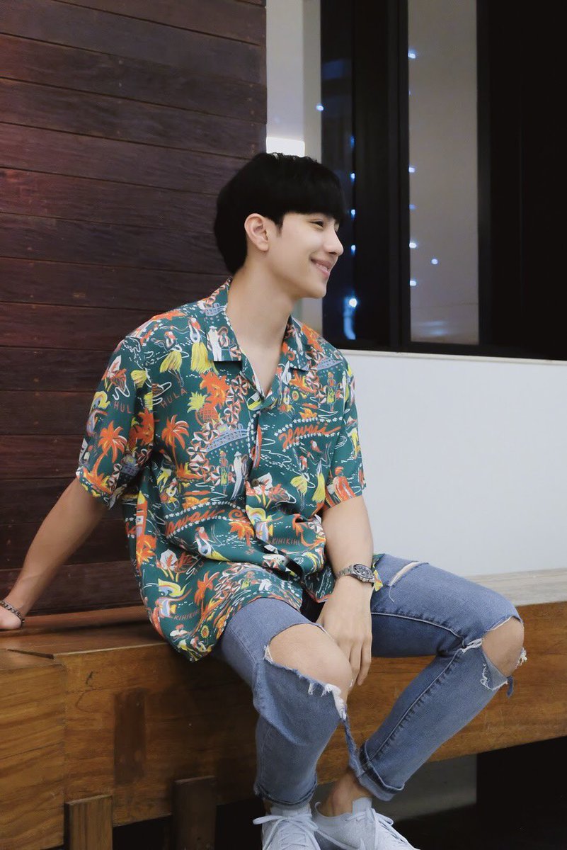 AboutMond's tweet photo. 060619 ม่อนคนดีมีคนเดียว แฟนเซอร์วิสดีระดับมงกุฏิเพรช 🤴🏻 GN  ม��ติดตามน้องกันเยอะๆนะคะ 💜 @mond_tanutchai 
#ไดม่อนคิง 
#mondtanutchai
#boyforrent https://t.co/BzNYLR6XAc