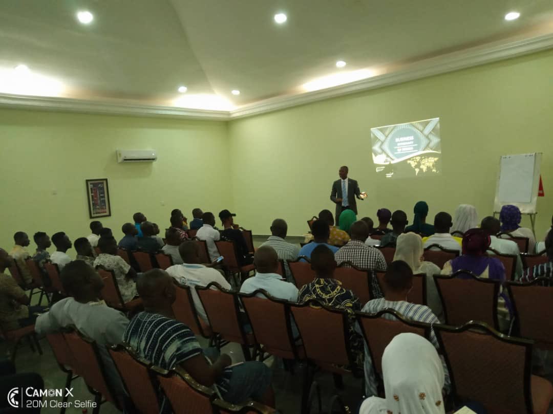_swoosh_69's tweet photo. The #LuxReal train is in Tamale.. They are on fire.. An extra stream of income is key for these.. We are teaching them how and what to do.. https://t.co/JbetAl95CD