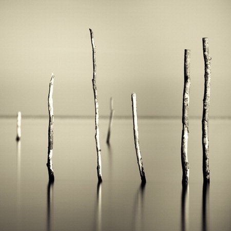 denisolivierart's tweet photo. Quiet Poles, Cap Ferret, France: #fineart #port #mer #eau #ocean #béton #pole #poteau #rampe #radoub #quai #calme #zen #minimaliste #photography @CanonUSAimaging #Canon #digital #20D #DSLR https://t.co/xfXSzB4sfE https://t.co/KY8E0pl3Uv
