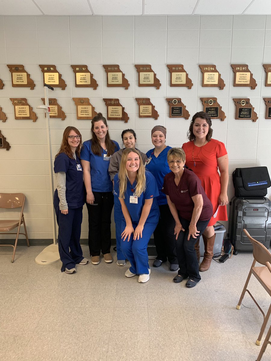 HannahKellyMO's tweet image. Beautiful morning in the #141st! Enjoyed visiting w/ everyone at the SEMANO Cooperative Annual Meeting and reading w/ #futureleaders @ the Hartville Library!