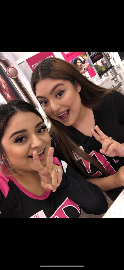 It’s not work when you’re having fun! And I’m always having fun with my work BFF💜🙌🏽🔥💸 @kimjudith4