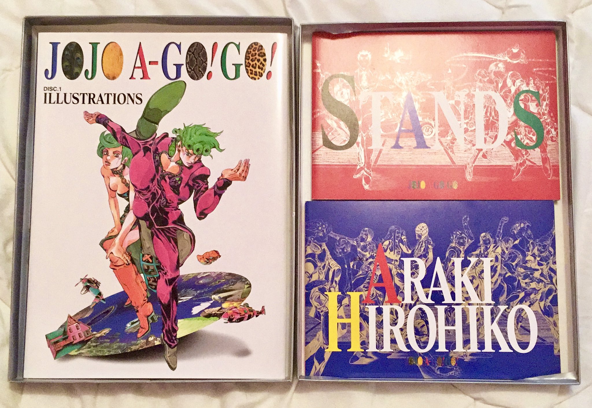 Hirohiko Jojo A Go Go You Can Turn The Wheel On The Cover So Trish Can For Example Get Joseph S Face The Package Includes 3 Books Disc 1 Which Is