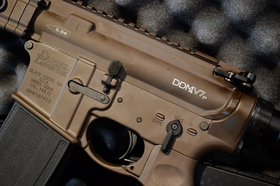 CenterTarget's tweet photo. The @DanielDefense DDM4V7 pistol has a 10.3” barrel and the MFR 9.0 rail for fast handling, accuracy, and reliability and compatibility with a wide variety of muzzle devices. It is an absolute MUST SEE to appreciate the quality and beauty of this rifle, it won't be here long! https://t.co/POTTZIUXjb