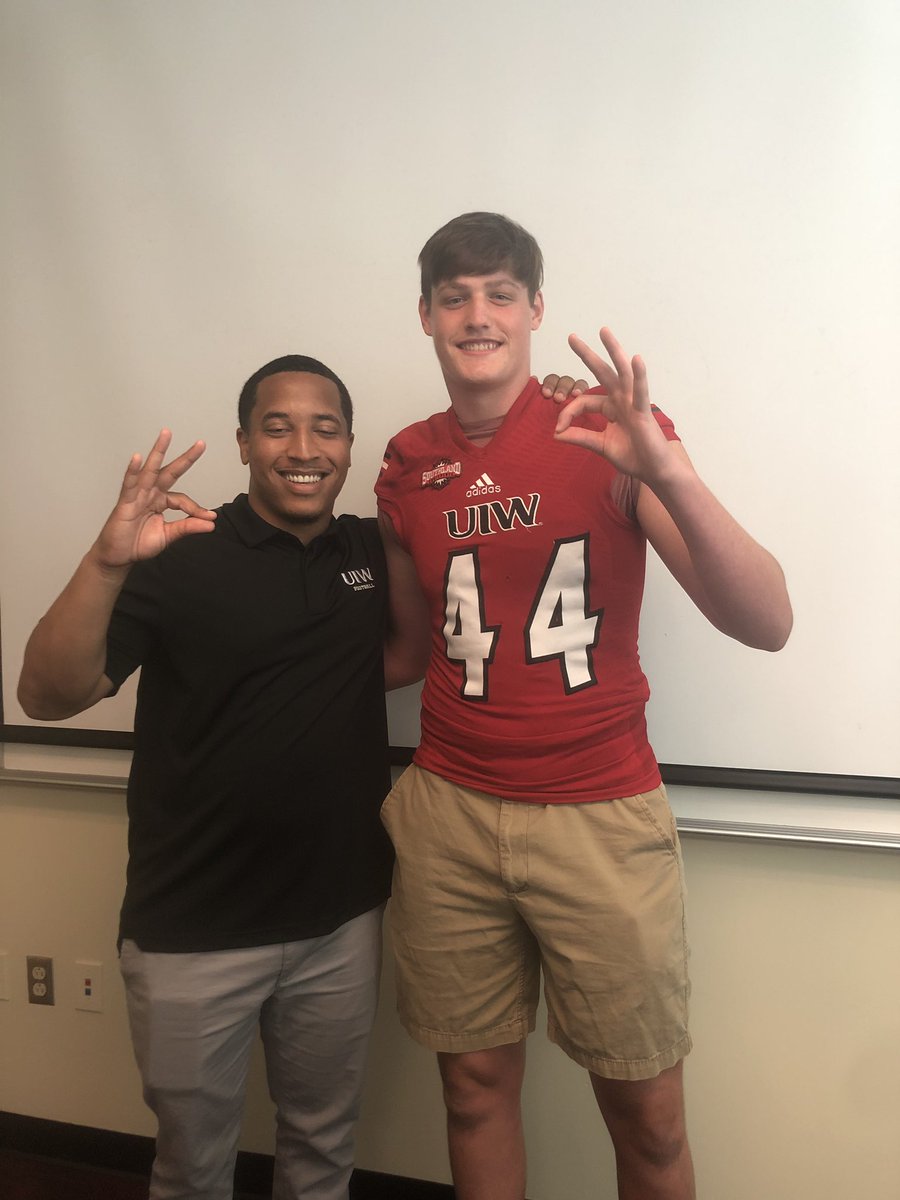 ConnorF31984677's tweet photo. I had a really good time last night at UIW thanks for the visit Coach Gregg and I learned a lot from Coach Foley and the camp @_CoachGregg @UIW_CoachFoley https://t.co/3HHZ2KQux3