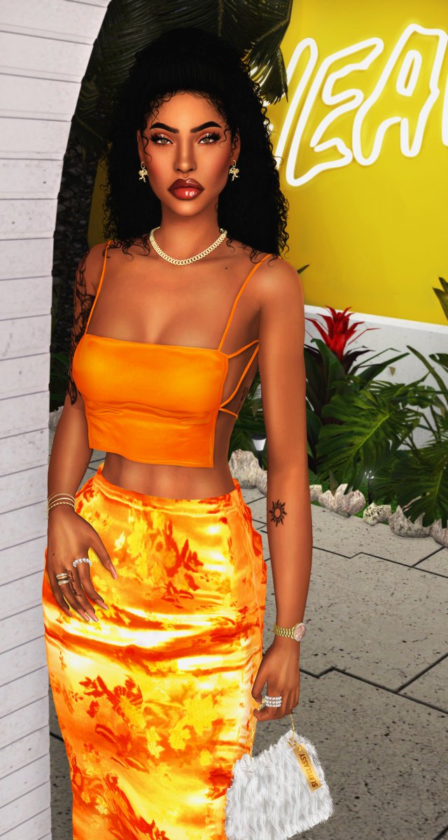 vivixsand's tweet photo. hot girl🔥 https://t.co/qFdisxXS64