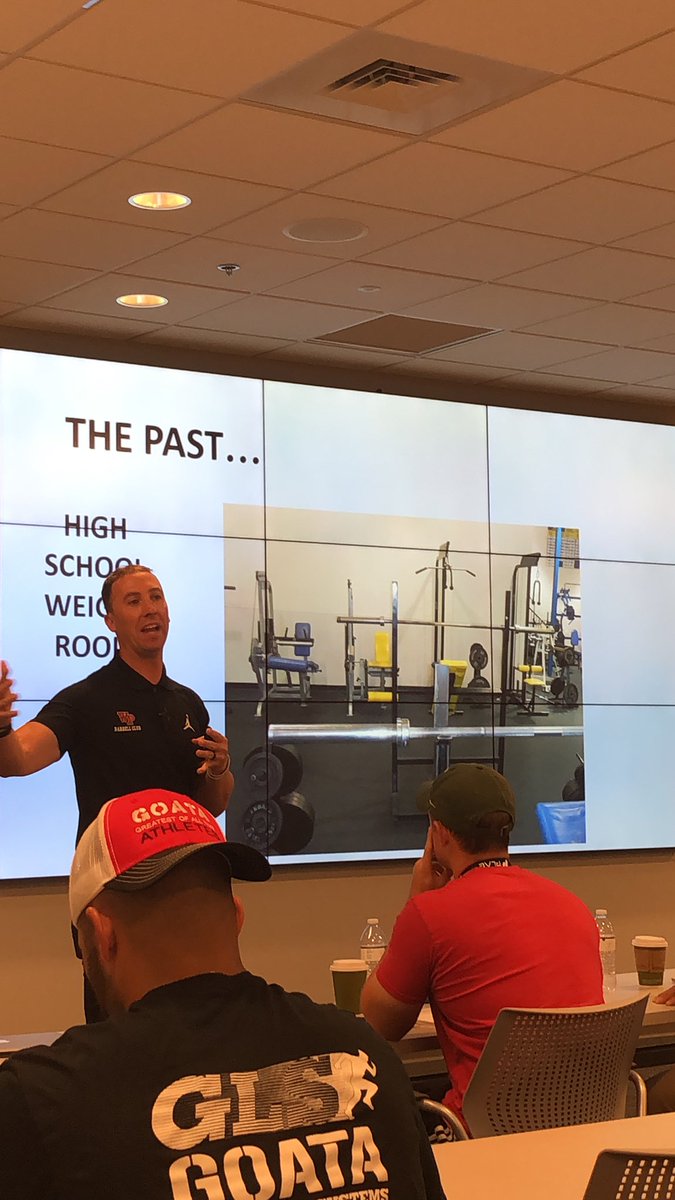 CoachMViola's tweet photo. @KurtzM3 Rounding out our AM session here at University of West Florida!!! #plaelabs #sciencexsweat #foundationofgreatness @plae_us https://t.co/BurN6GOtCC