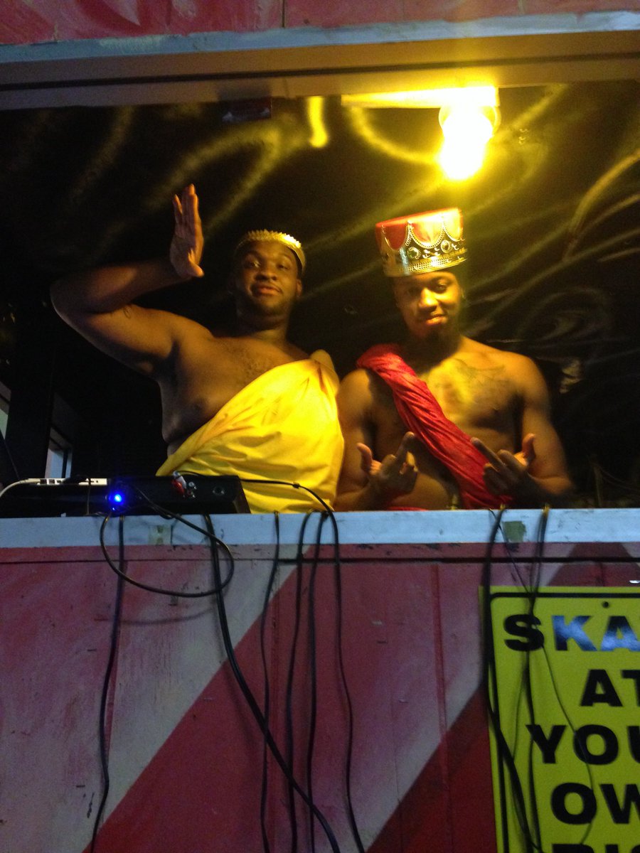 BaldyKrooks's tweet photo. #SmoothRellWeekend https://t.co/rIyjcaSVUJ