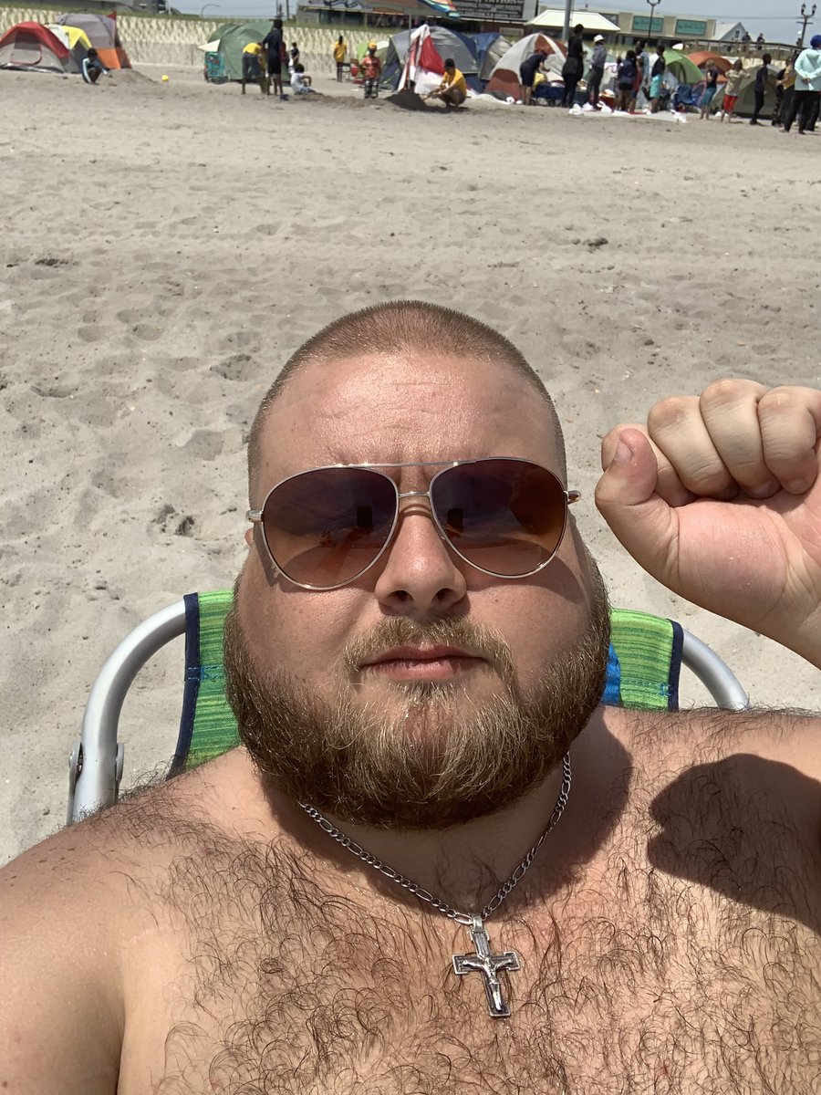 To all my Big Boys out there: Don’t be a weirdo and chill on the beach with a shirt on. Be confident, take the top off and put your self-made man meat on display for the world to see. Wear it loud and proud because you earned it. #UnitsRespectUnits