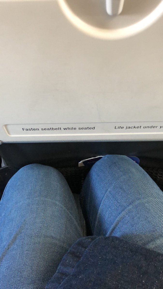 webby_jez's tweet photo. Sure am grateful I used all my points to have my first ever experience of ‘Business Class’ on British Airways 😂 #youstayclassy @britishairways https://t.co/aEcBNjTsvc