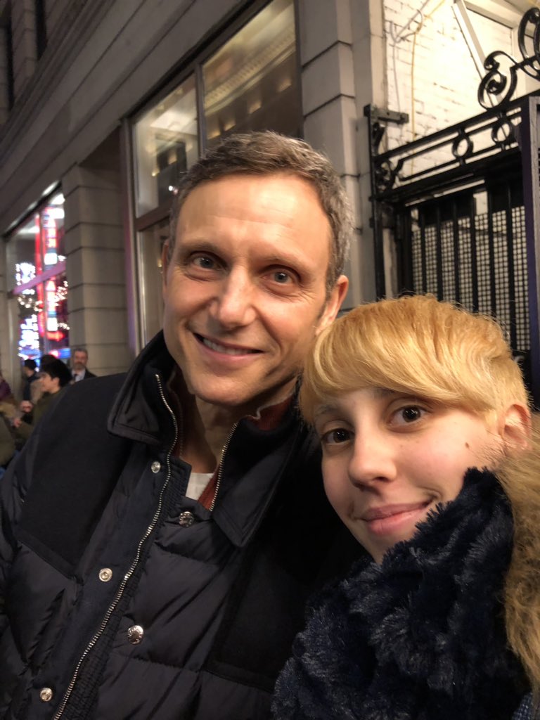 ScandalAddict94's tweet photo. Can’t believe #Network is about to be over. Seeing this visionary, powerful &amp; brilliant show and meeting Tony meant the world to me. I’m sooo grateful! Best of luck on your future projects. We’ll always support your awesome work. Congrats and break a leg tonight!! @tonygoldwyn https://t.co/CZxzjWSosB