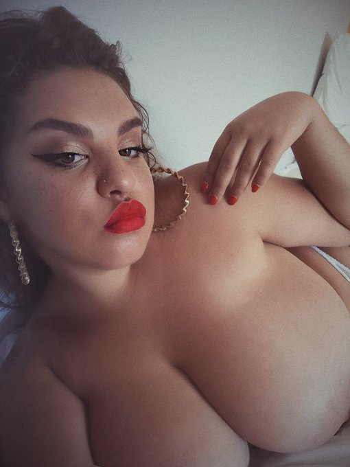 1 pic. New hot photos already on patreon!
https://t.co/o4ifKWh8l8 https://t.co/7OLNTNNU3Z