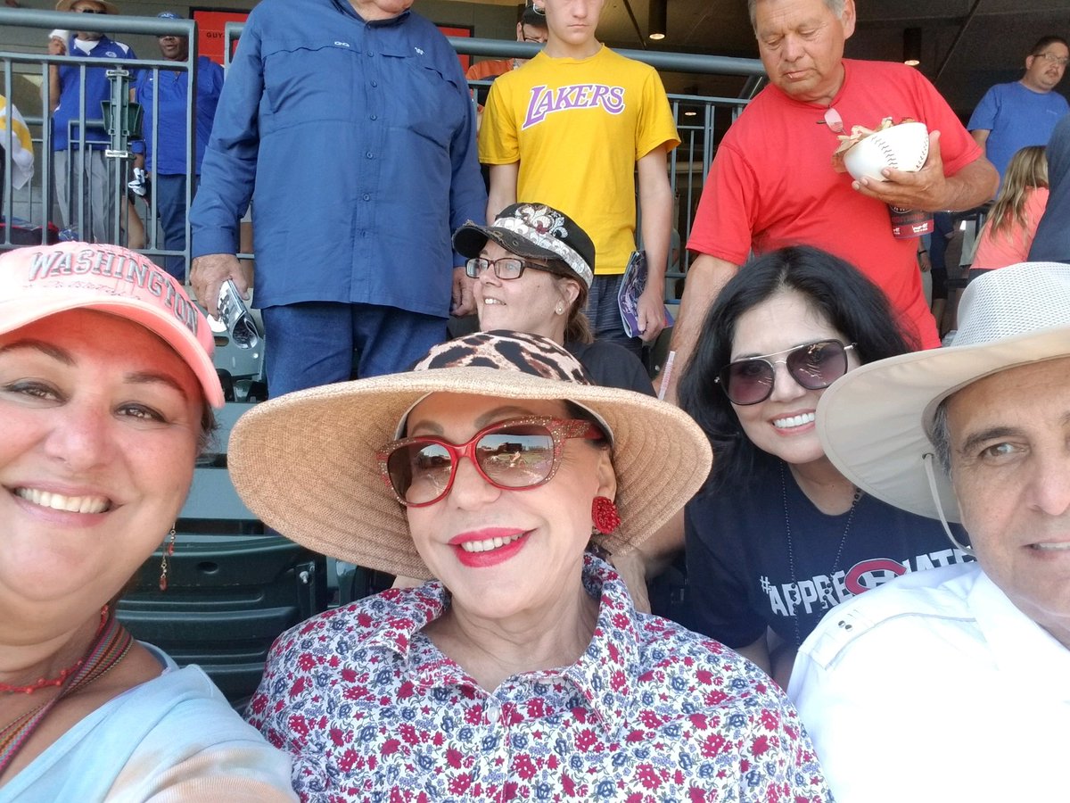 txluvngrl's tweet photo. Go Panthers!! Go Jacob!!! Love you!  Go!  Fight!! Win!! #UILState #ABUESBITO #TIAB #TIOGREG https://t.co/Z2UBvU26oz