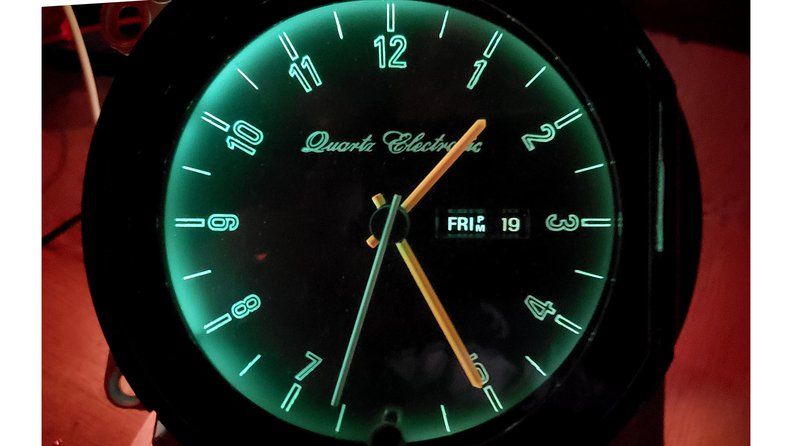 iHarmonizing's tweet image. You really needed the Flight Bench Seat, AM/FM radio, and Day/Date Electric Clock in your Cougar "Car Clock of the Week: 1979 Mercury Cougar XR-7 analog with date function" buff.ly/2wH1ENX @autoweekusa #MercuryCougar #Cougar #electricclock #LincolnMercury #junkyard