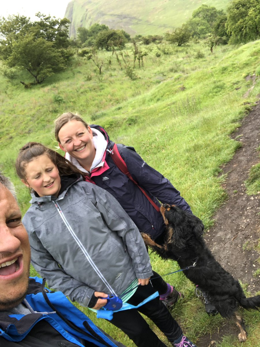 simonhpirie's tweet photo. Little bit wet but out for a walk and chill a bit #walk #soclosetohome #needtodoitmoreoften https://t.co/DssLTHU1mP