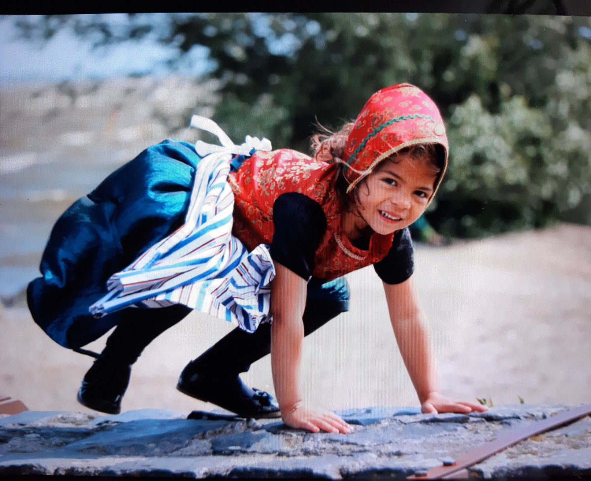 Urkerdag 2019 was er een met harde wind en regen. Maar de Urkers lieten zich niet uit het veld slaan. Wapperen in de wind! <a href="/urkerdag/">Urkerdag</a> <a href="/heturkerland/">Het Urkerland</a> <a href="/TouristInfoUrk/">Tourist Info Urk</a>