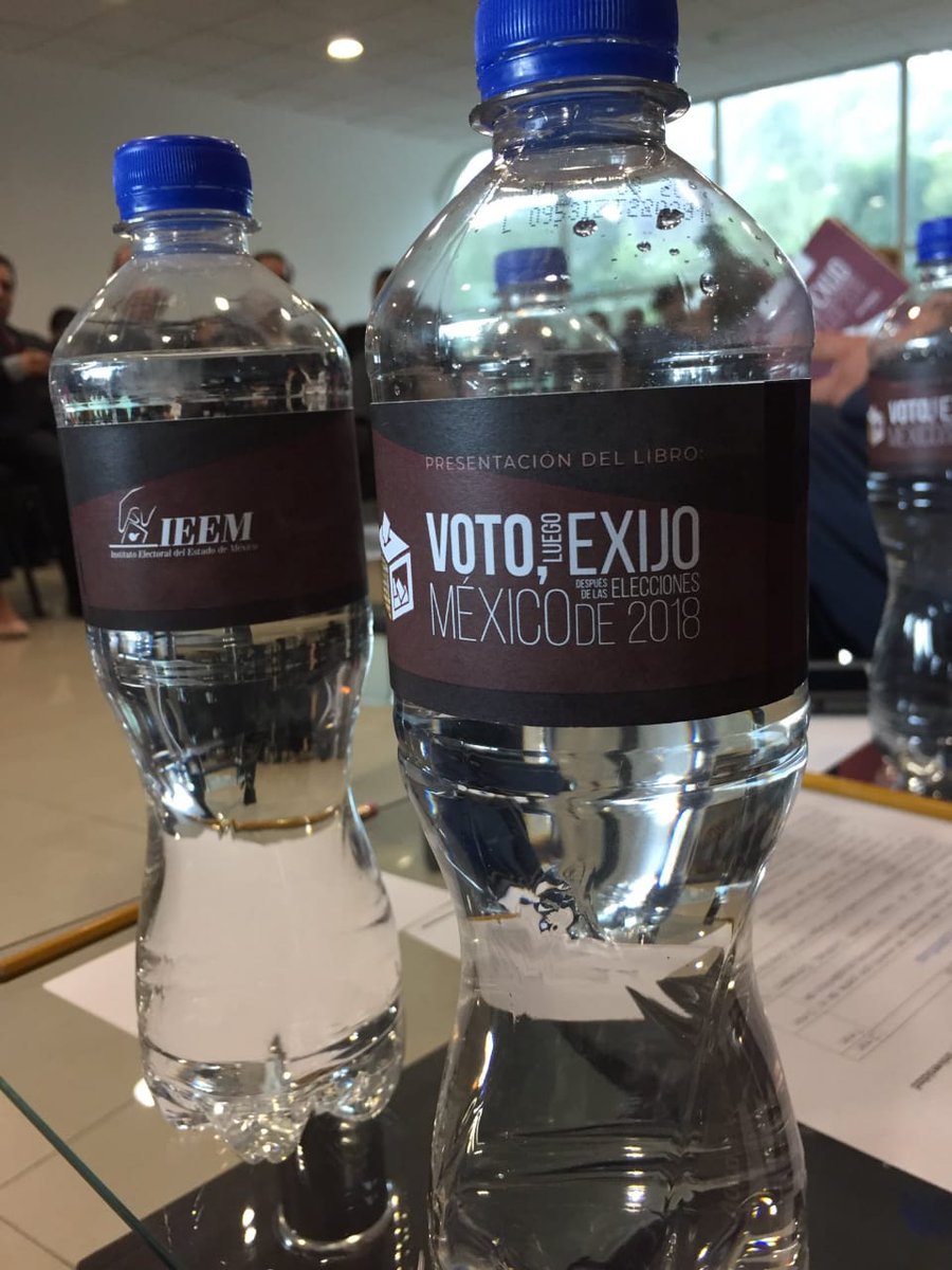 Karine_SalinasB's tweet photo. La amé 😍😍😍❗#SeTeníaQueDecirYSeDijo
#ComunicandoAndo
#ApreciandoLoBonitoLoCreativo 🤗
Felicidades @IEEM_MX #FCPyS @UAEM_MX 👏🏼👏🏼👏🏼
#VotoLuegoExijo #EdoMex
@ClauGuzG
@ivabelle_a
@CGMXRedes
@JoseBuendiaMx
@CP_IEEM_MX
@MACienfuegosMx
📸 #ClaudiaGuzmán
#FelizSábado https://t.co/fiKGvwBlXc