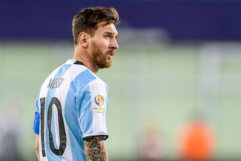 LucasBeltramo's tweet photo. ARGENTINA EN COPA AMÉRICA TRAS SU ÚLTIMO TÍTULO EN 1993
Sin Messi:
1995 cuartos de final
1997 cuartos de final
1999 cuartos de final
2001 no participó
2004 final
——————————
Con Messi:
2007 final
2011 cuartos de final
2015 final
2016 final https://t.co/HWkJMMOLhG