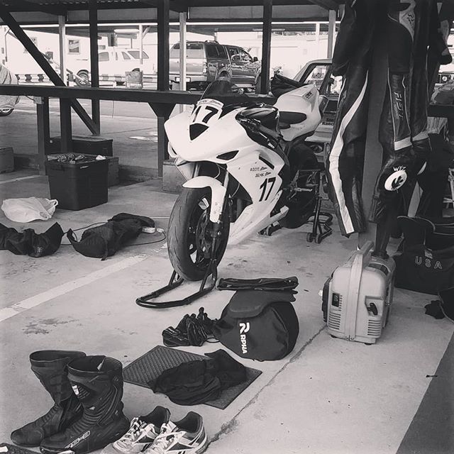 robbypedrica's tweet photo. #killarneyraceway #powerseries
The end of another great day of racing. Time for a beer and a bed. https://t.co/wFUW84vGvo https://t.co/ROJmVPs3nR