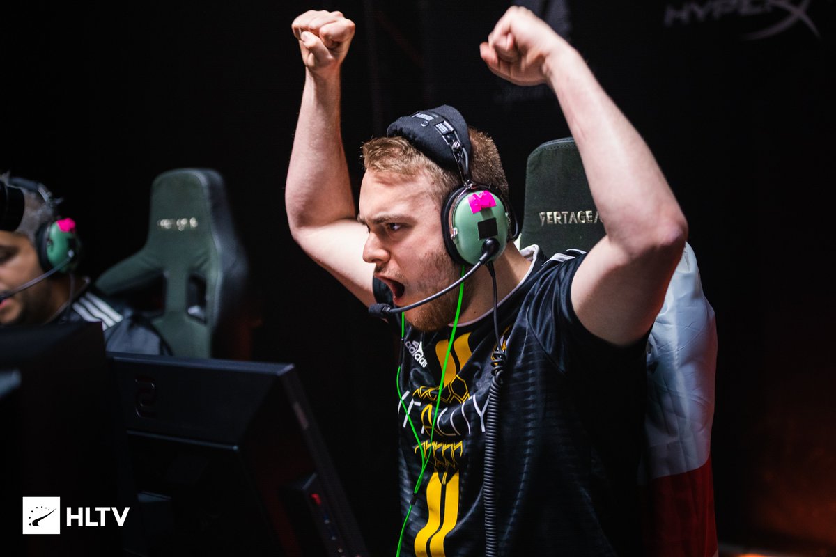 TeamVitality's tweet image. AND IT&apos;S DONE! Our CSGO squad wins 2-0 against @NRGgg 🤩🐝👏
See you in the Grand Final of #ECS7 tomorrow! The squad will face @furiagg at 17:00 #VforVictory