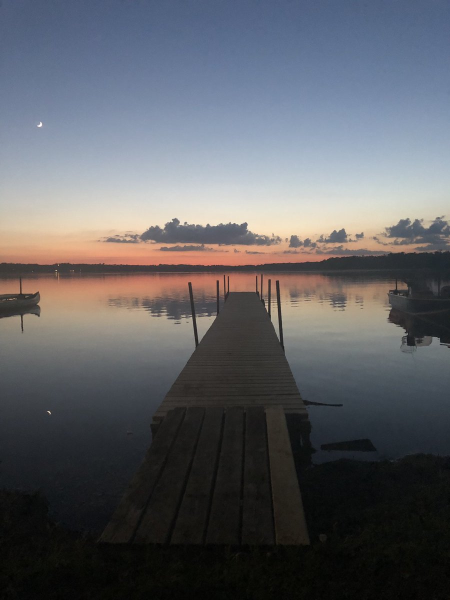 jkaderlik's tweet photo. #Minnesota #RobertsLake https://t.co/KNbFiFa0wq