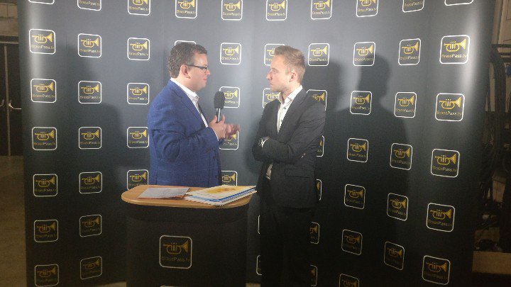 Martin Gernon and his colleagues of @Brasspass.tv are busy with livestreaming the Dutch Open. <a href="/CUBrass/">Milos Cubrilo</a> is also present and is covering the event on their website, app and social media.