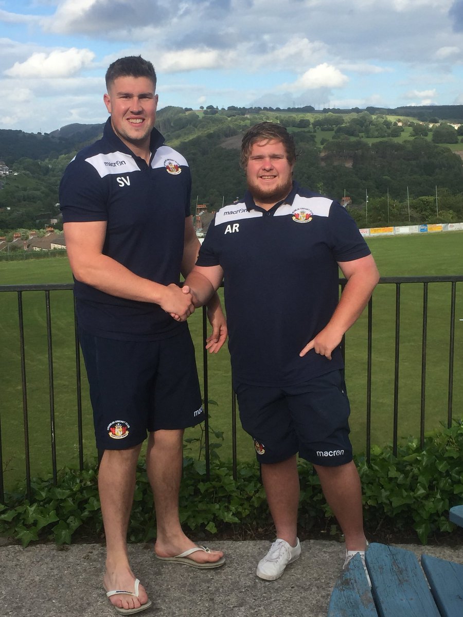 CrumlinCC's tweet image. The Man Of The Match sponsored this week by Fran James is @SimonVeall1 , scoring 49 and taking 4wickets #boysarebuzzing #topwin 
@macronebbw