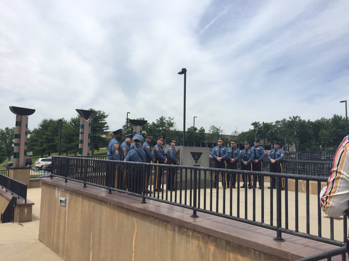 ReganDoreen's tweet photo. Your father and I couldn’t be more proud.  We know you will do your best keeping the public safe.  You’ve worked so hard. https://t.co/PwGBCKfgLC