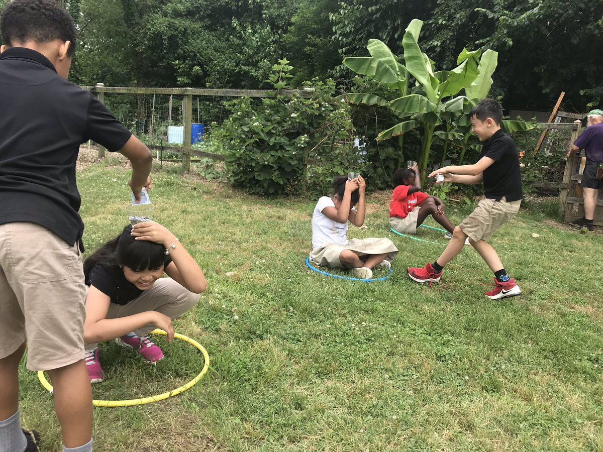mrsbrowndc's tweet photo. End of Year Celebration!! 🎉🎉🎉 #celebrate #SWWFS @WallsAtFrancis @dcpublicschools https://t.co/tAvOC6CNPO