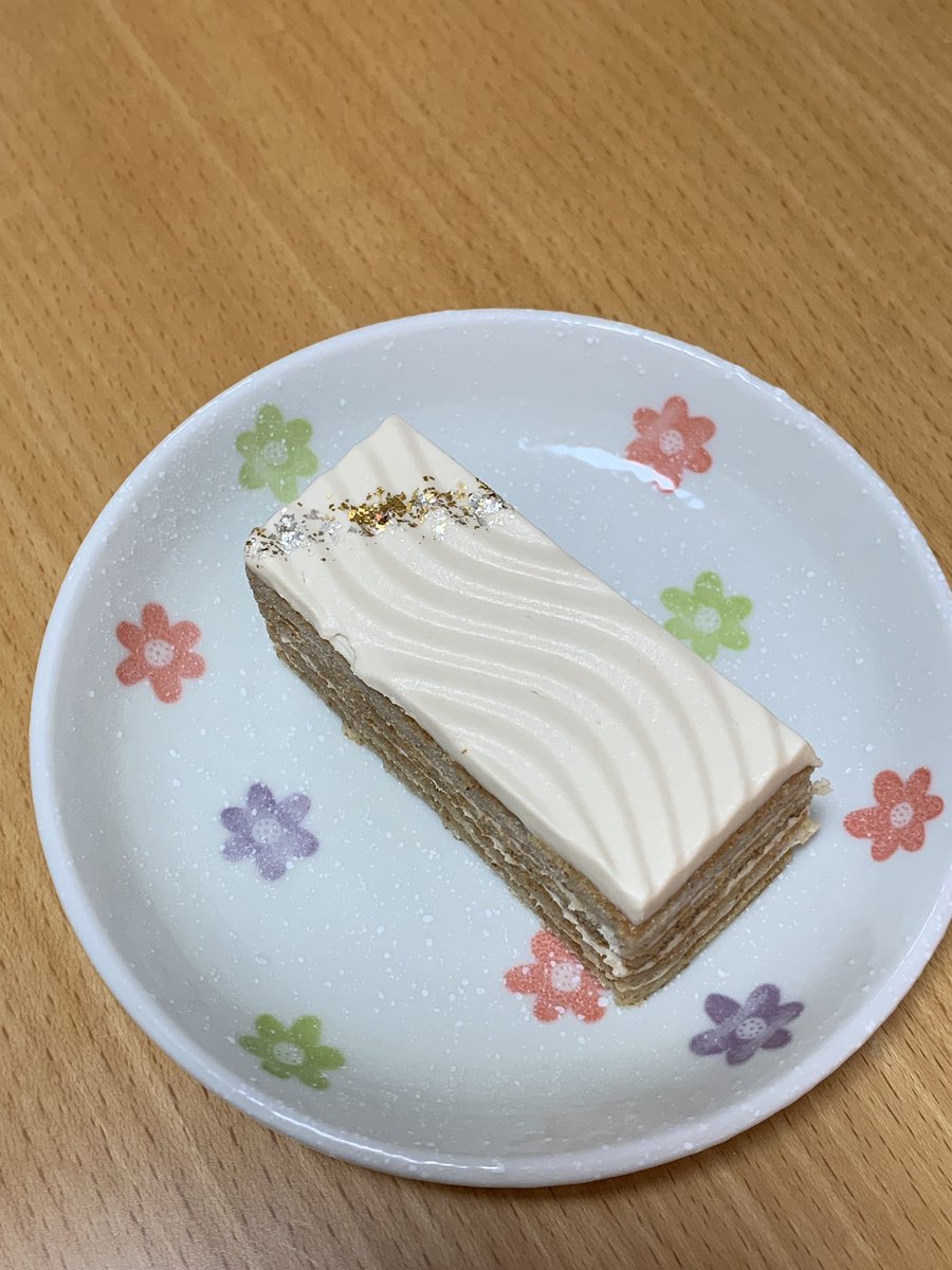 トップスケーキはまずいという口コミは本当 大阪 福岡 東京 横浜 名古屋に店舗はある 日持ちする 賞味期限 値段や通販お取り寄せ情報も お取り寄せスイーツ日和