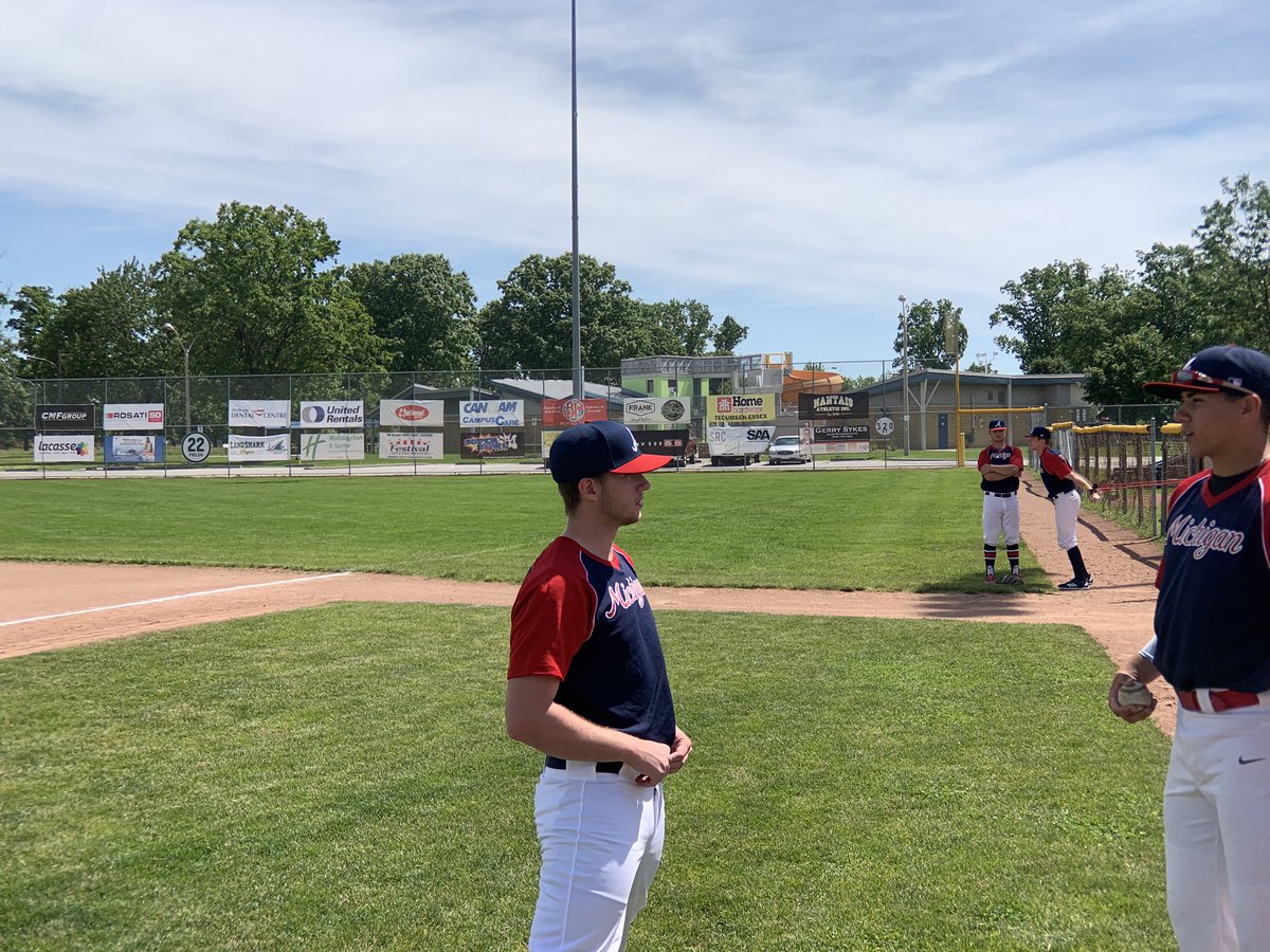 michiganbraves's tweet image. Some quick highlights from #OhCanada today:

@IsaacRaab and @EvanLudbud solid up-the-middle defense #TurnTwo 

@BrazeltonAj lock down D in RF #CannonArm 

@CamClolinger bases clearing double 

@LiddleKyle clutch pitching #WinBaby 

@mcbc1414 wheels #KeepRunning 

Solid pitching