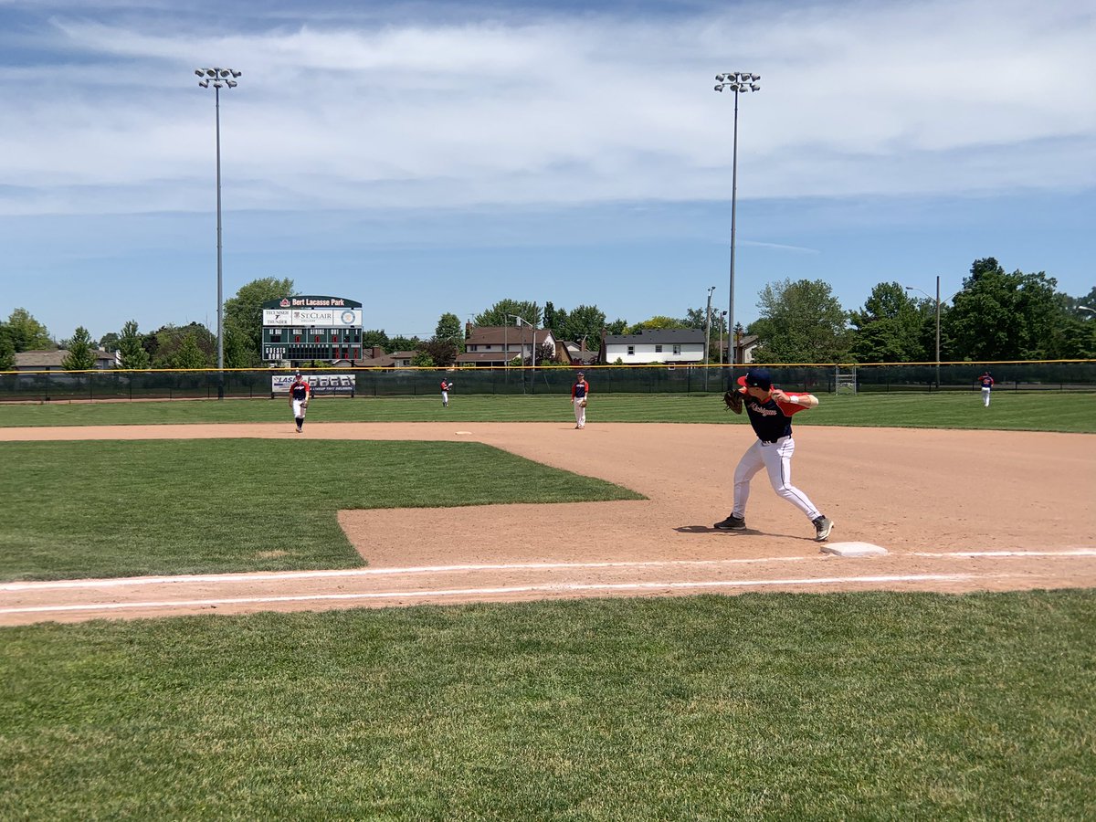 michiganbraves's tweet image. Some quick highlights from #OhCanada today:

@IsaacRaab and @EvanLudbud solid up-the-middle defense #TurnTwo 

@BrazeltonAj lock down D in RF #CannonArm 

@CamClolinger bases clearing double 

@LiddleKyle clutch pitching #WinBaby 

@mcbc1414 wheels #KeepRunning 

Solid pitching