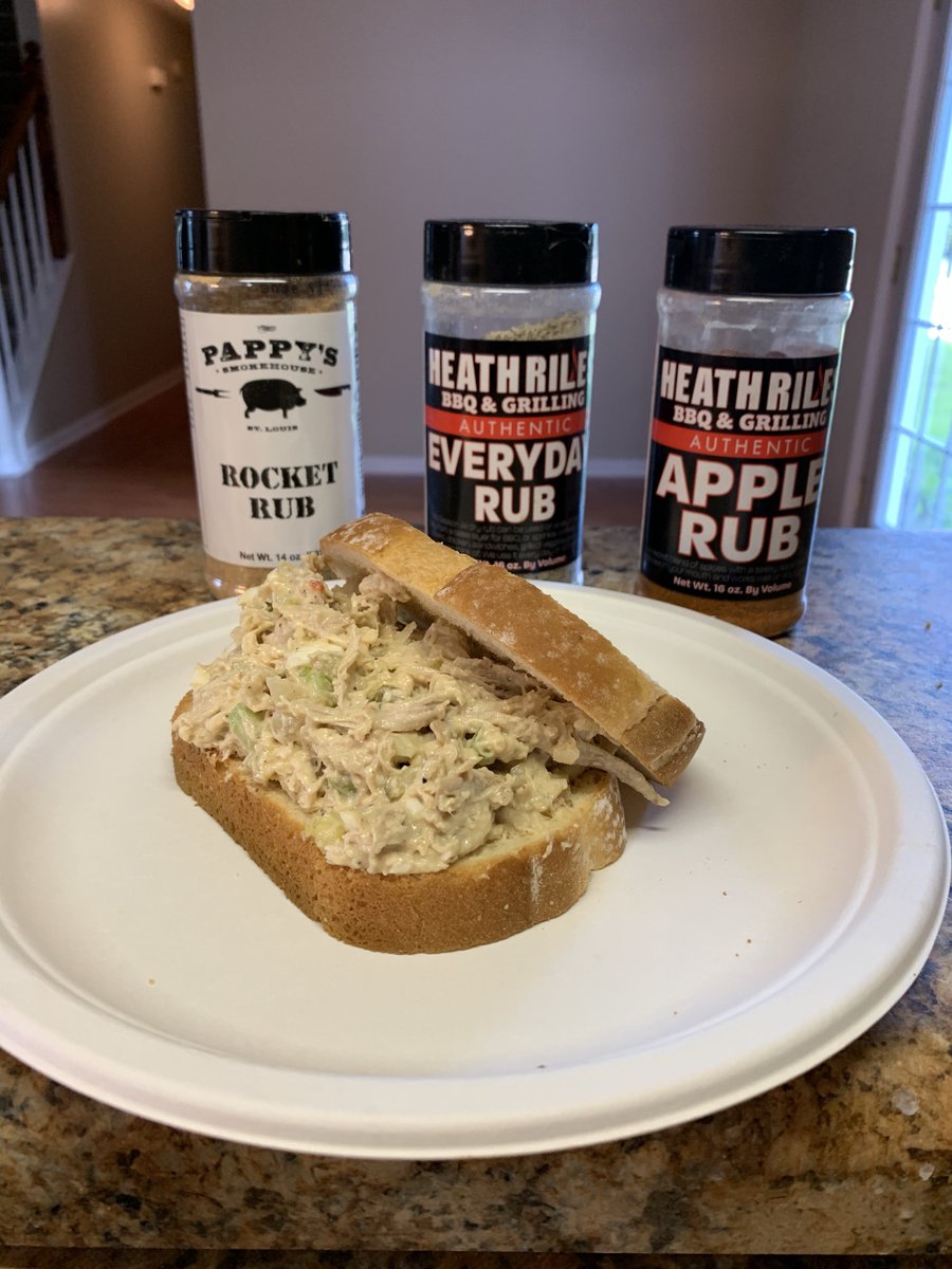 JasonWiggsBBQ's tweet photo. Smoked Chicken Salad done! What are you having for dinner? #greenmountaingrills #heathrilesbbq #teamgmg #bbqlife https://t.co/NTfEo0EnAx