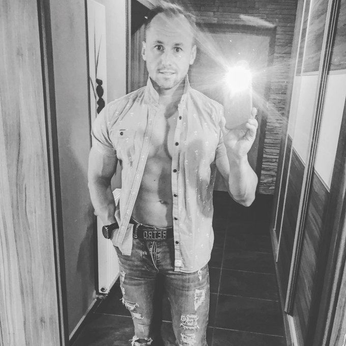 🤷🏼&zwj;♂️ https://t.co/lszPfD6UxK<a href="/tag/czechrepublic"class="tags"><span>#czechrepublic</span></a><a href="/tag/czechporn"class="tags"><span>#czechporn</span></a><a href="/tag/czechboy"class="tags"><span>#czechboy</span></a><a href="/tag/czechfit"class="tags"><span>#czechfit</span></a>