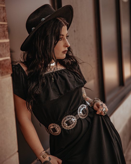 Did you know that raccoons hate bananas? Like if you leave out a bowl of bananas and you have a little<a href="/tag/altmodel"class="tags"><span>#altmodel</span></a><a href="/tag/fest"class="tags"><span>#fest</span></a><a href="/tag/austinmodels"class="tags"><span>#austinmodels</span></a><a href="/tag/conchobelt"class="tags"><span>#conchobelt</span></a><a href="/tag/barbedwire"class="tags"><span>#barbedwire</span></a>