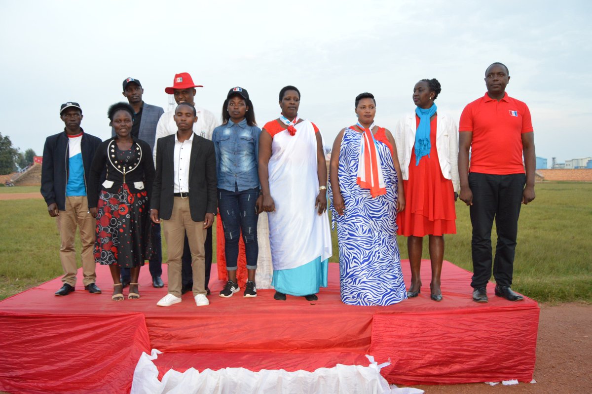 butare99's tweet photo. Uyu munsi mukarere ka Gicumbi, abanyamuryango ba @rpfinkotanyi batoye inzego za #RPFElections arizo Komite Nyobozi ku rwego rw'Akarere, Urugaga rw'Urubyiruko ndetse n'urugaga rw'abagore @BusingyeJohns @gatjmv https://t.co/SsEG2dKXYy